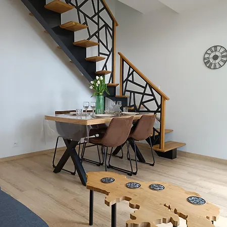 Beau Duplex Hyper Centre